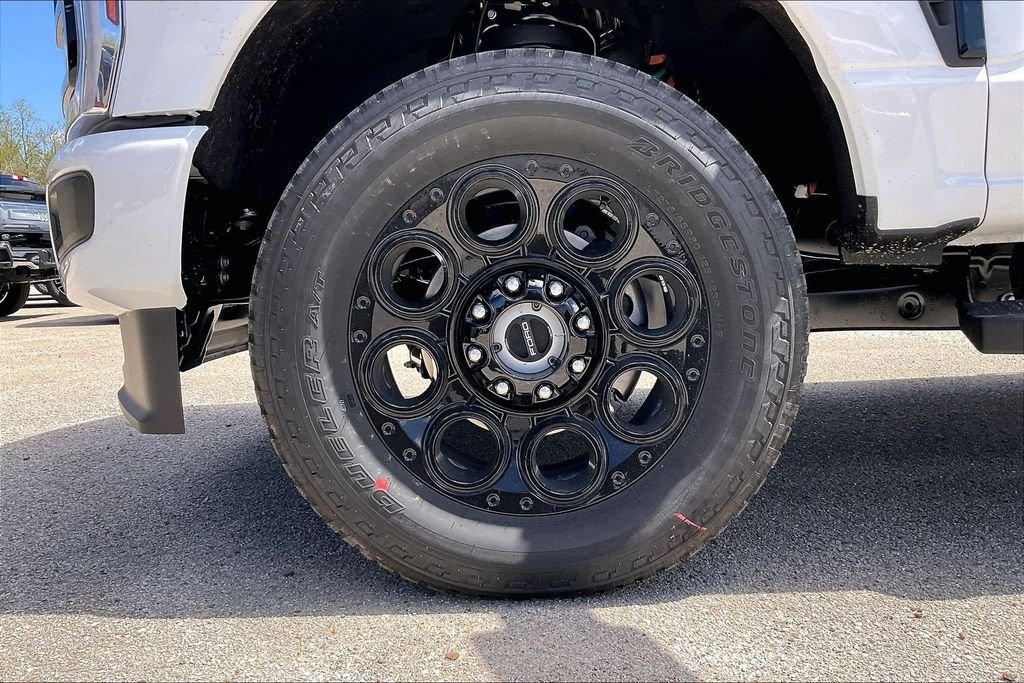 New 2026 Ford Super Duty F-250 Lariat 4D Crew Cab