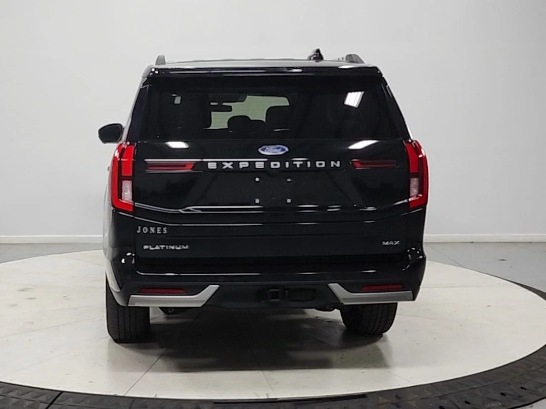 Used 2025 Black Ford Platinum image 7