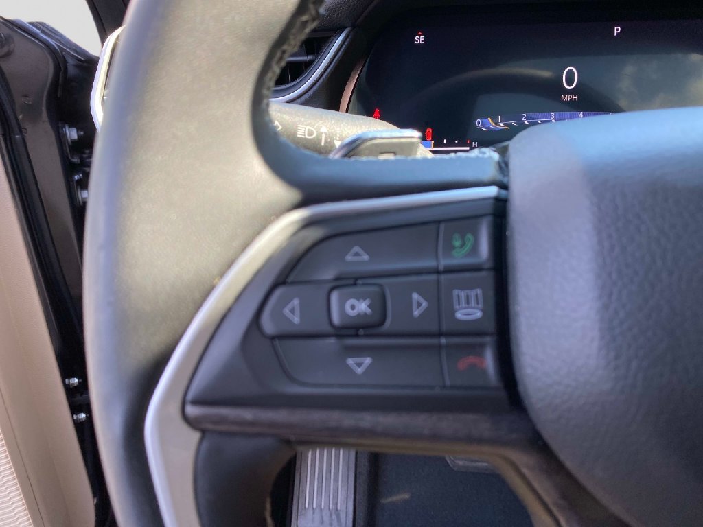 Used 2023 Gray Jeep Limited image 20