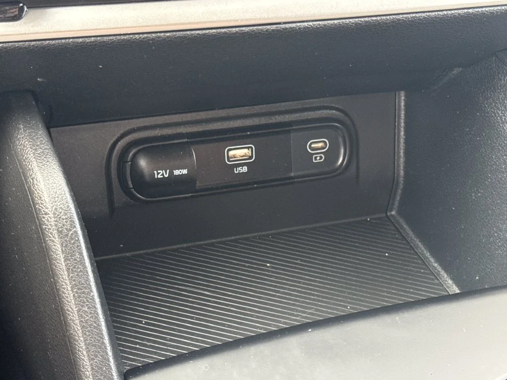 Used 2024 Black Kia LX image 25