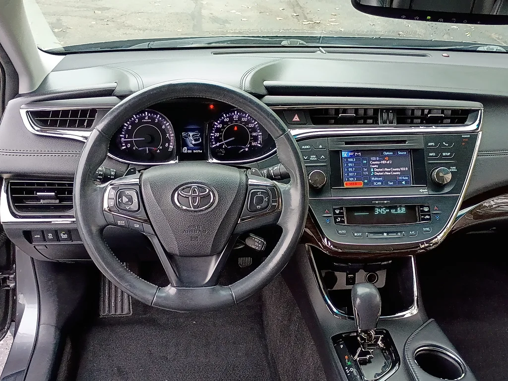 Used 2014 Magnetic Gray Metallic Toyota XLE image 12