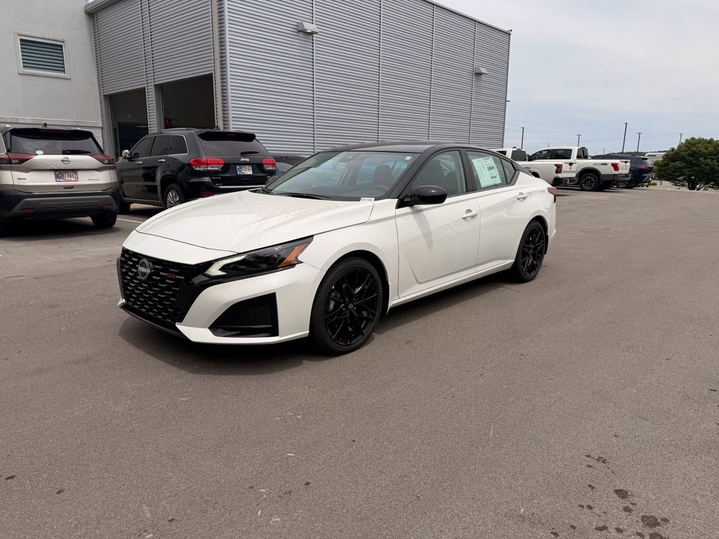 2026 Nissan Altima 2.5 SR's photo