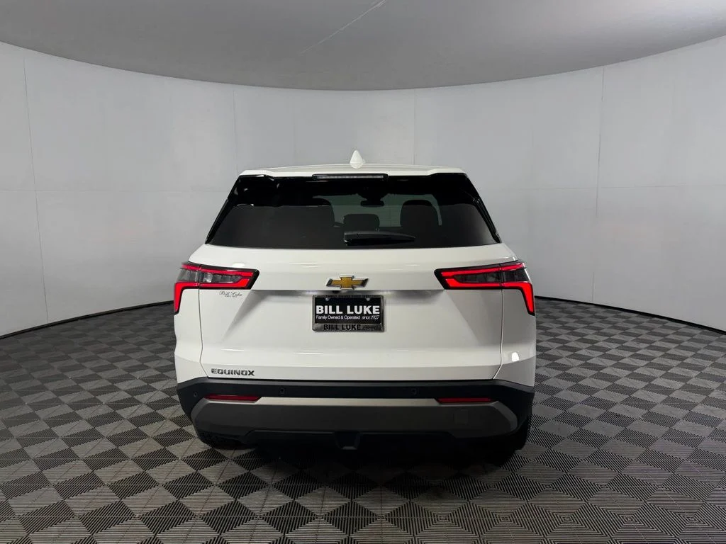 Used 2026 White Chevrolet LT image 6