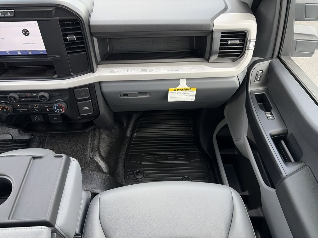 2025 Ford F-250 Super Duty XL - Photo 31