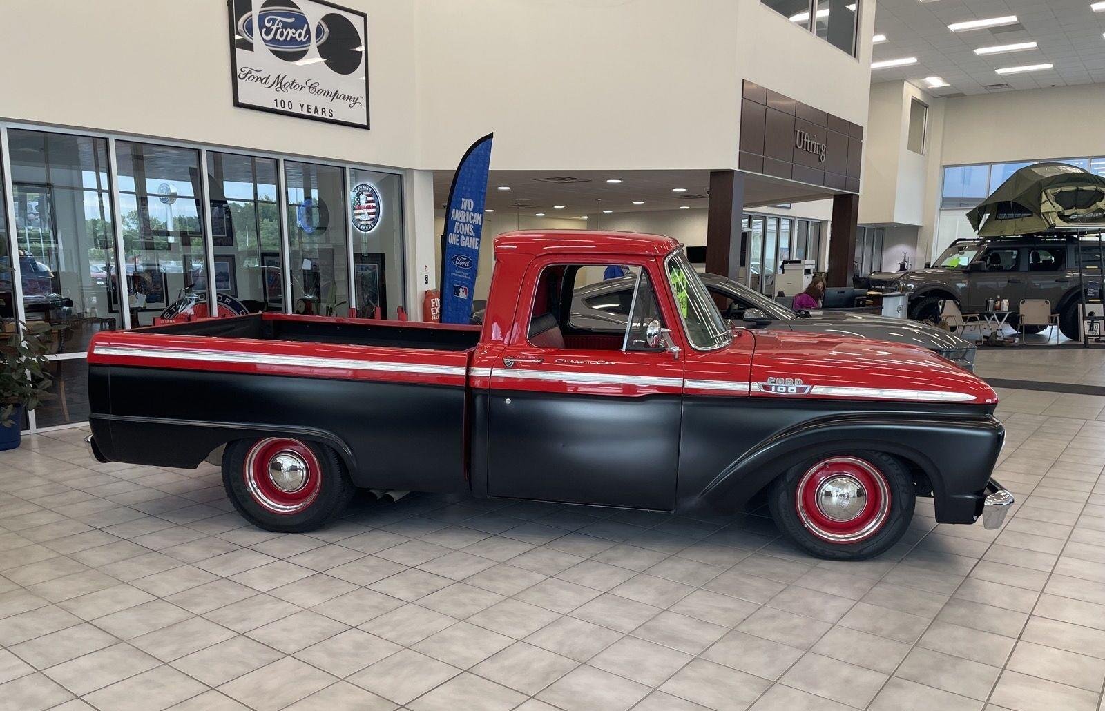 Used 1964  Ford  image 7