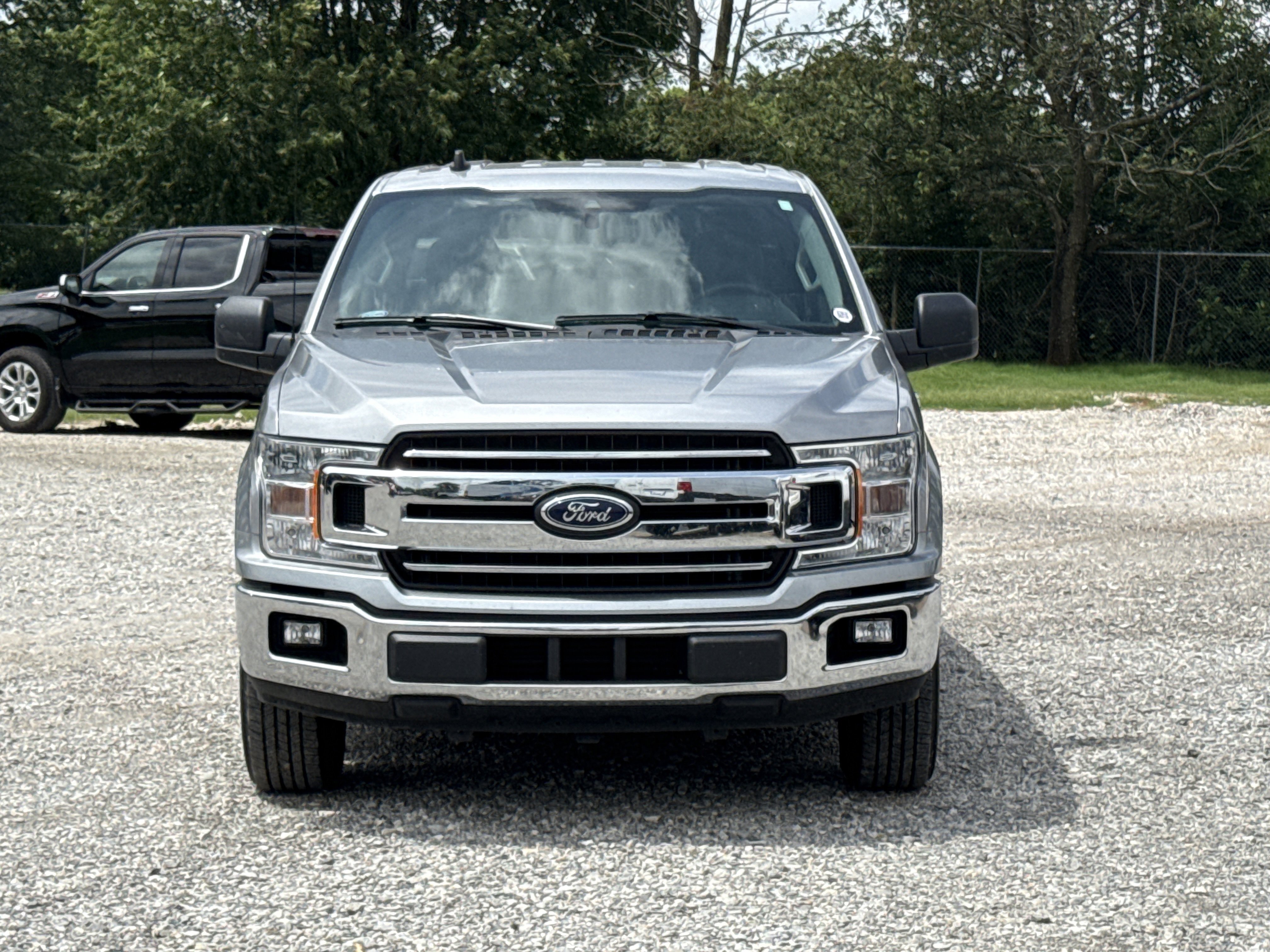 Used 2020 Silver Ford XLT image 2
