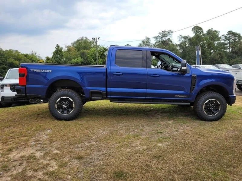 2026 Ford F-250 Super Duty Platinum - Photo 10