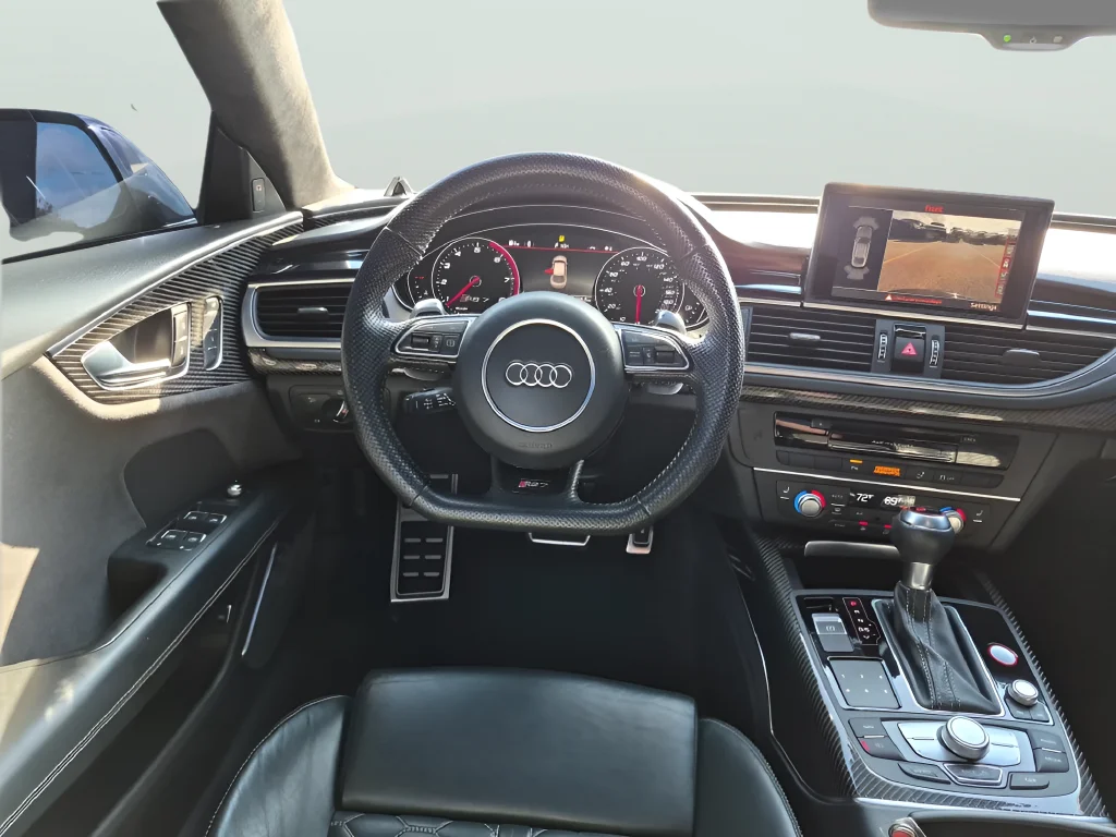 Used 2016  Audi 4.0T Prestige image 29