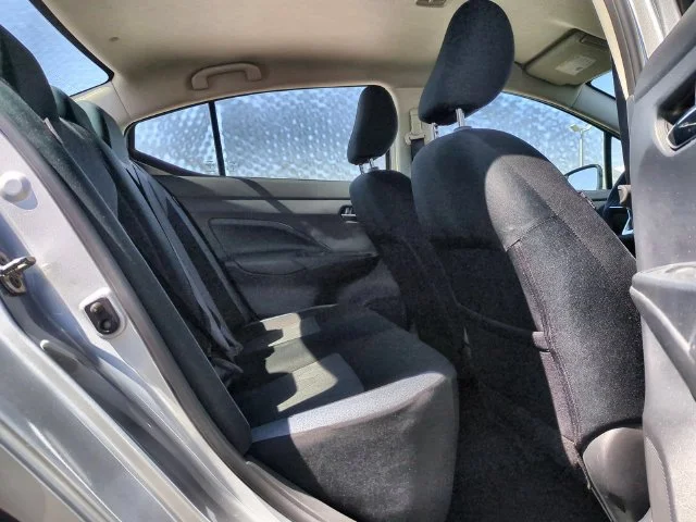 2025 Nissan Versa Sedan SV - Photo 29