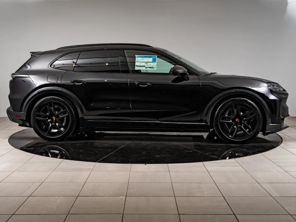 Used 2026 Black Metallic Porsche  image 9