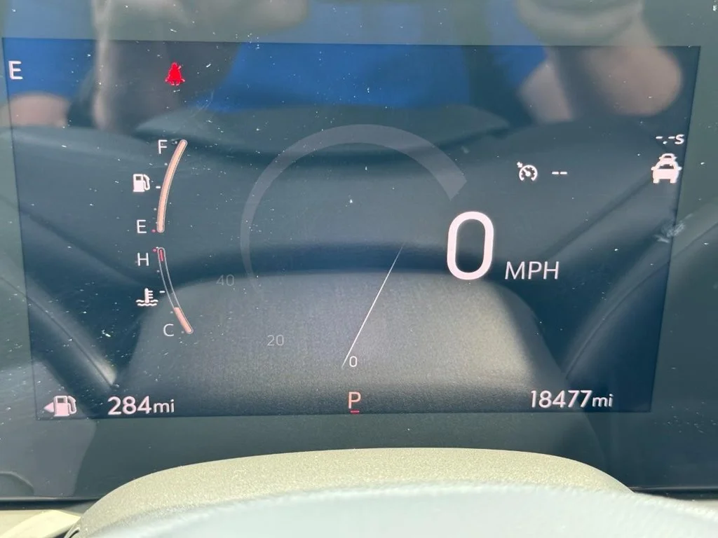 Used 2025 Summit White Buick Sport Touring image 24