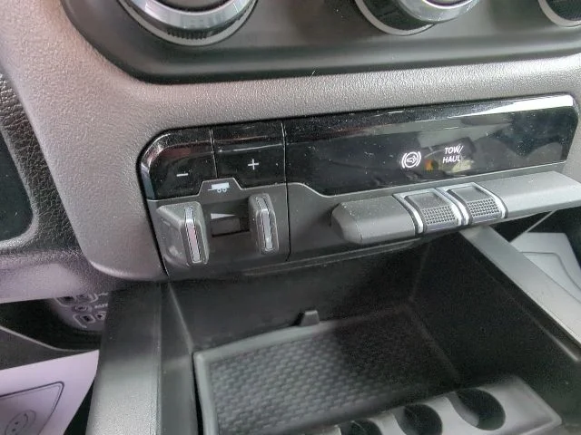 2022 RAM Ram 3500 Pickup Big Horn - Photo 16