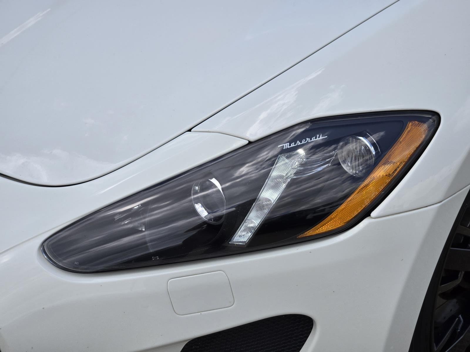 Used 2013 Bianco Fuji Special Matt Maserati MC Stradale image 8