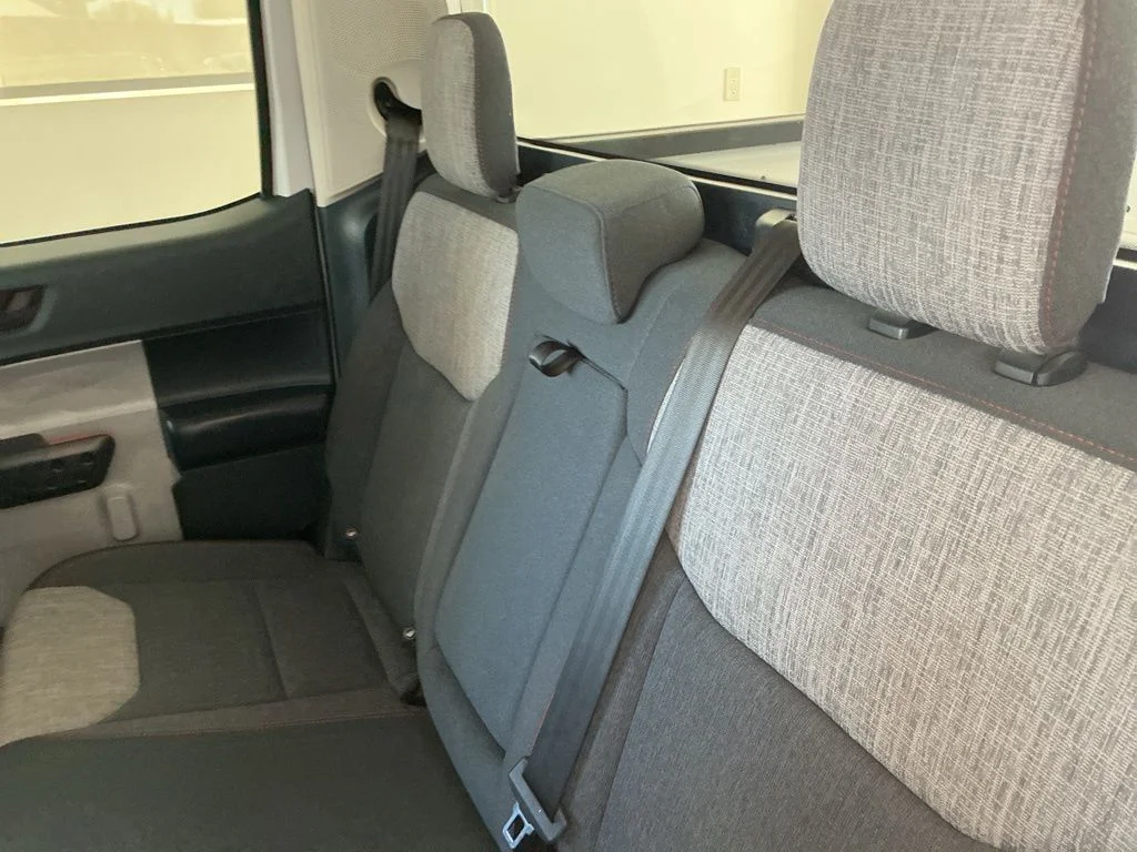 Used 2022 Oxford White Ford XLT image 20