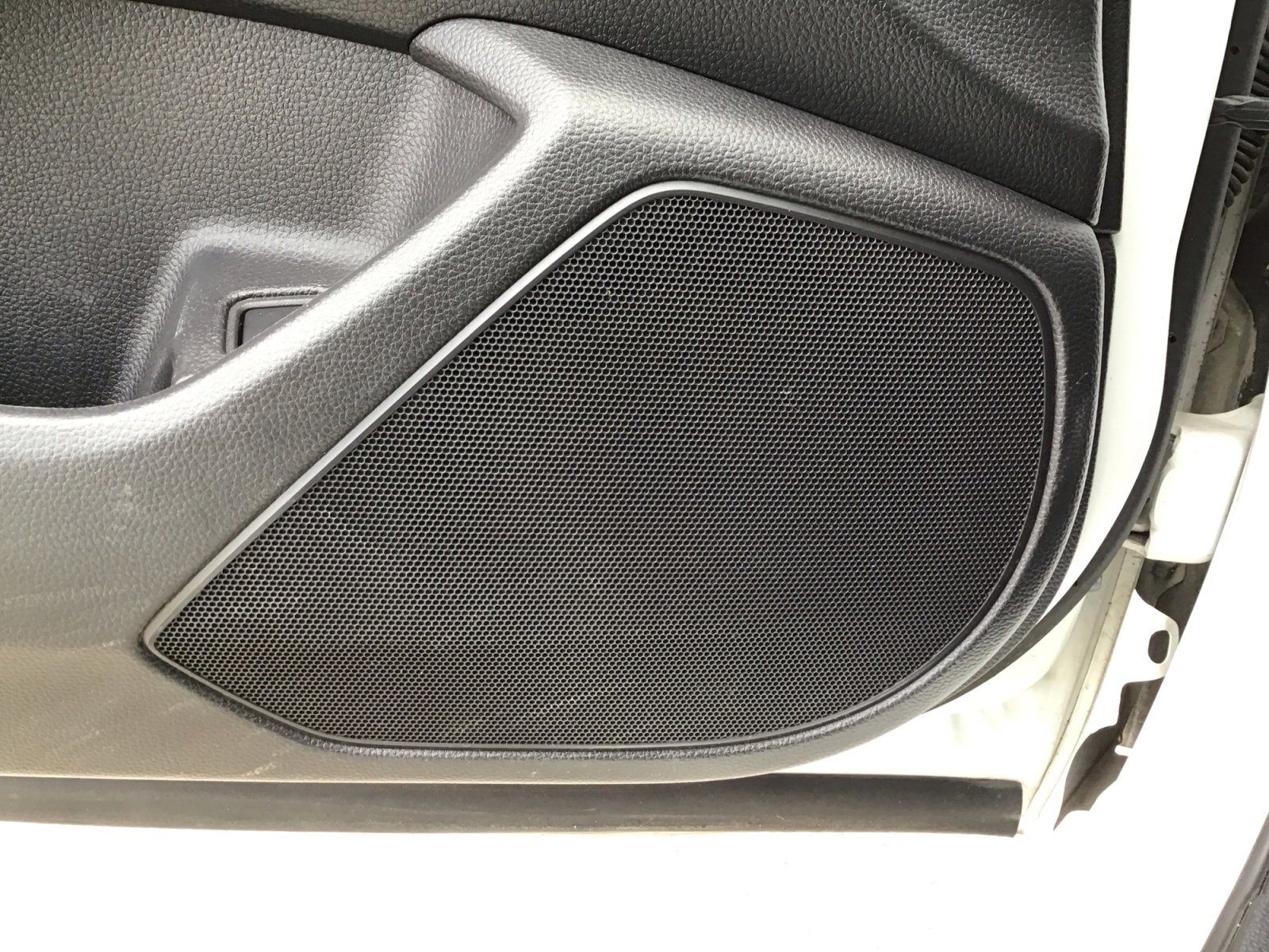 Used 2021 White Honda Touring image 25