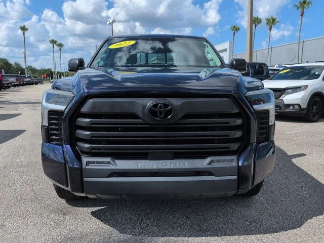 Used 2022  Toyota SR5 image 7