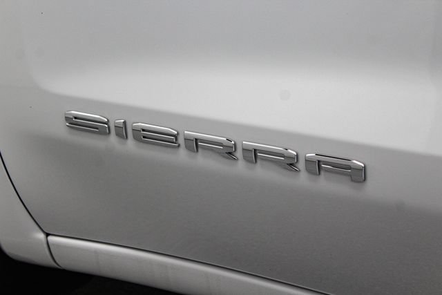 New 2026 Summit White GMC SLE image 14