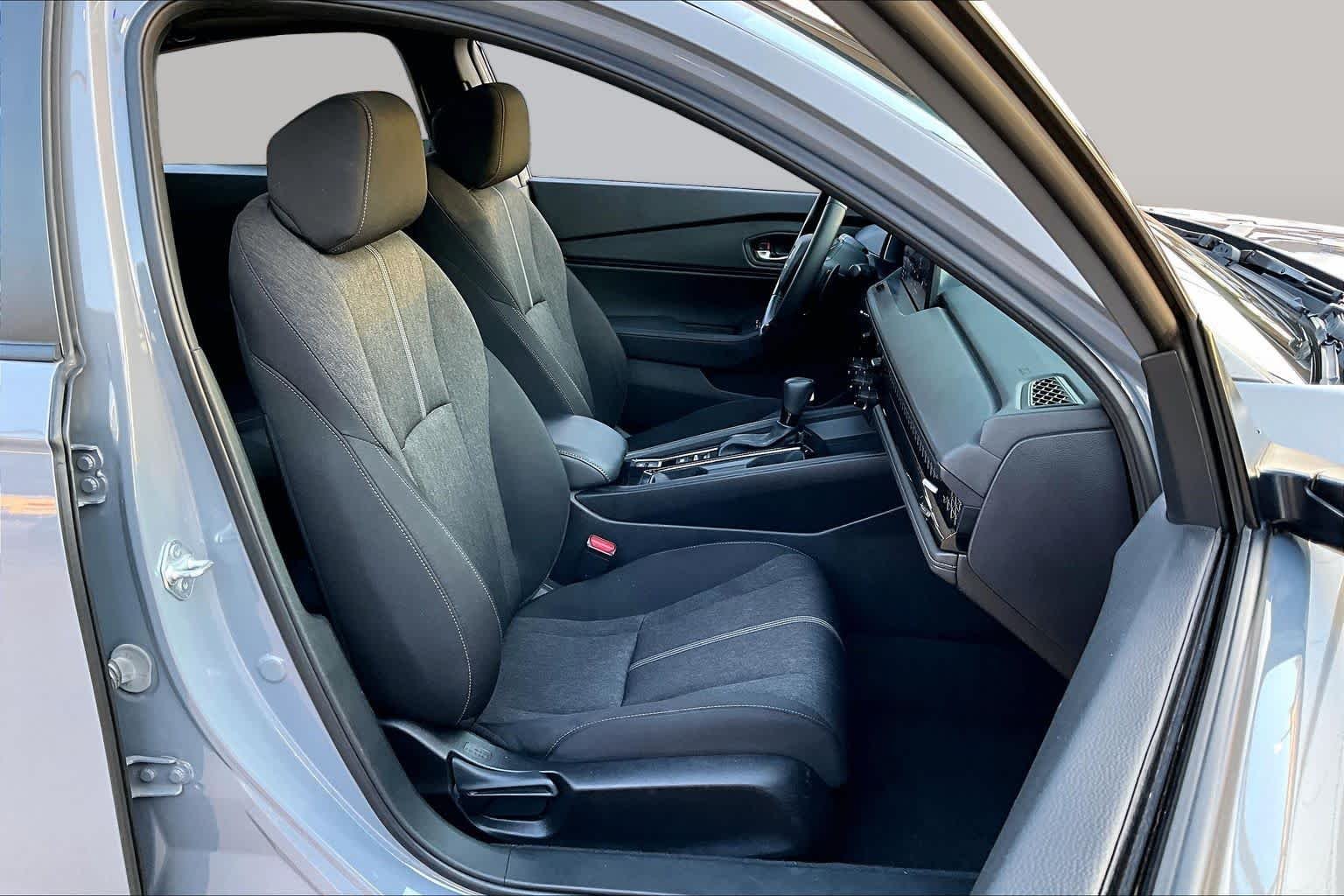 Used 2023 Urban Gray Pearl Honda Sport image 9