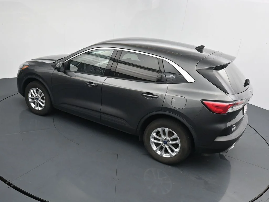 Used 2020 Gray Ford SE image 23