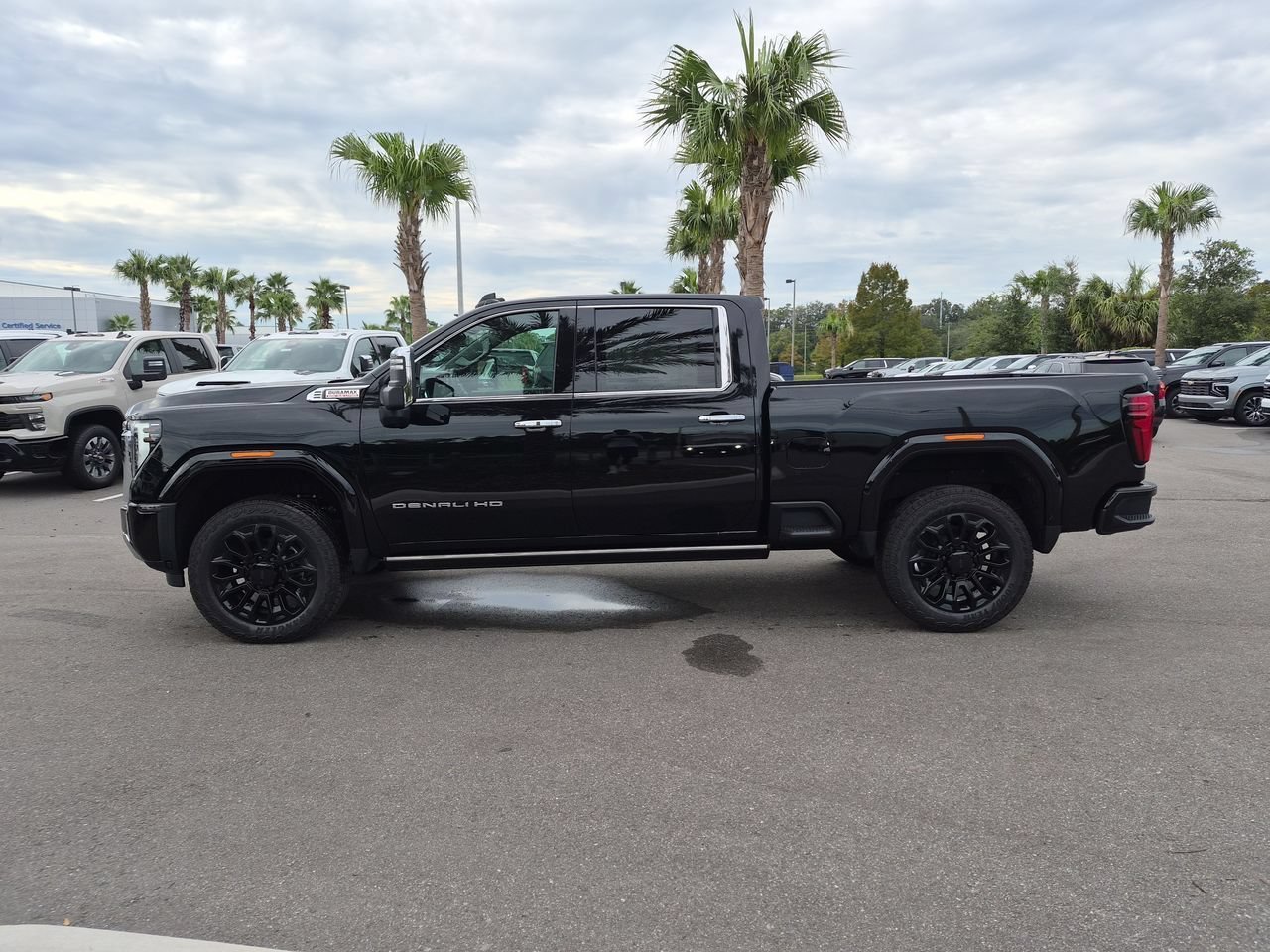 2026 GMC Sierra 2500HD Denali - Photo 5