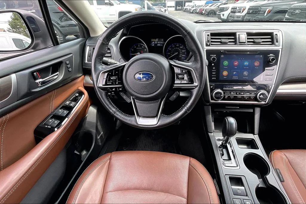 Used 2019 White Subaru 2.5i image 4