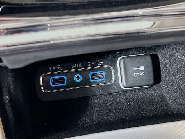 Used 2020 Brown Jeep Summit image 20
