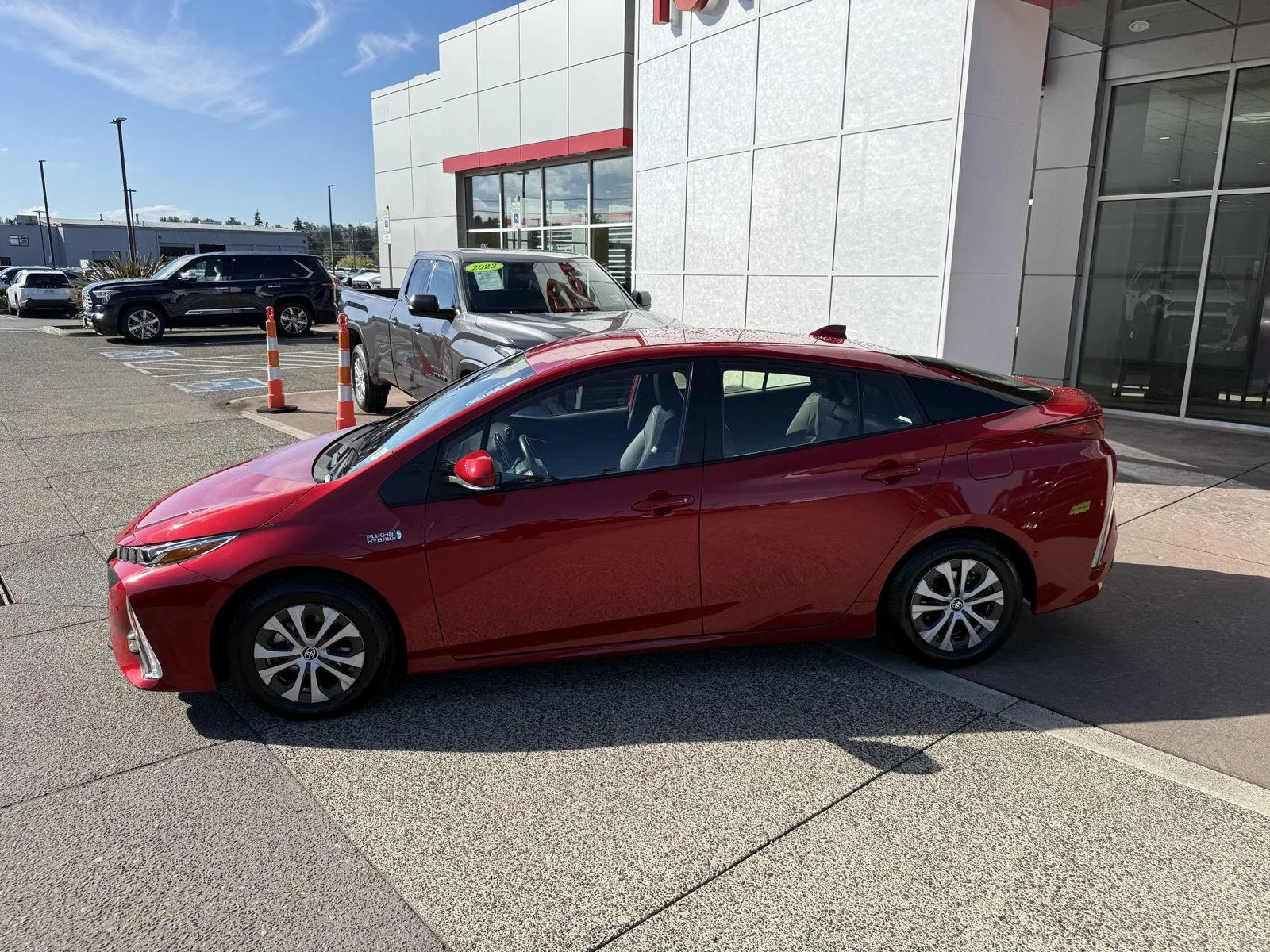 Used 2021 Supersonic Red Toyota Limited image 5