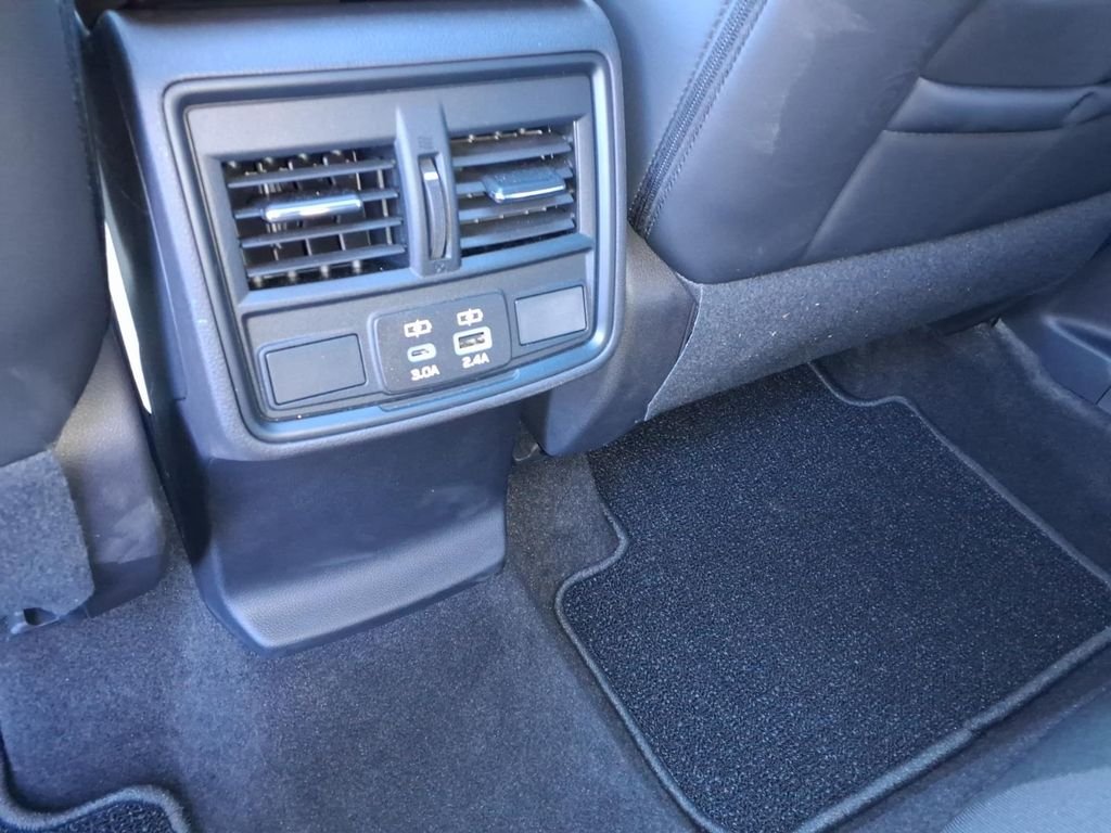 Used 2026 Crystal White Pearl Subaru Premium image 4