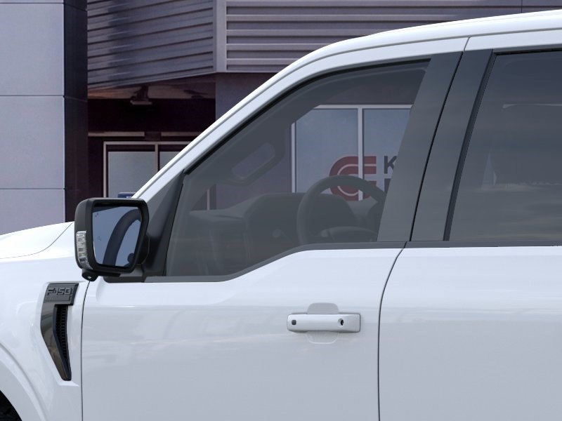 New 2026 Oxford White Ford XLT image 21
