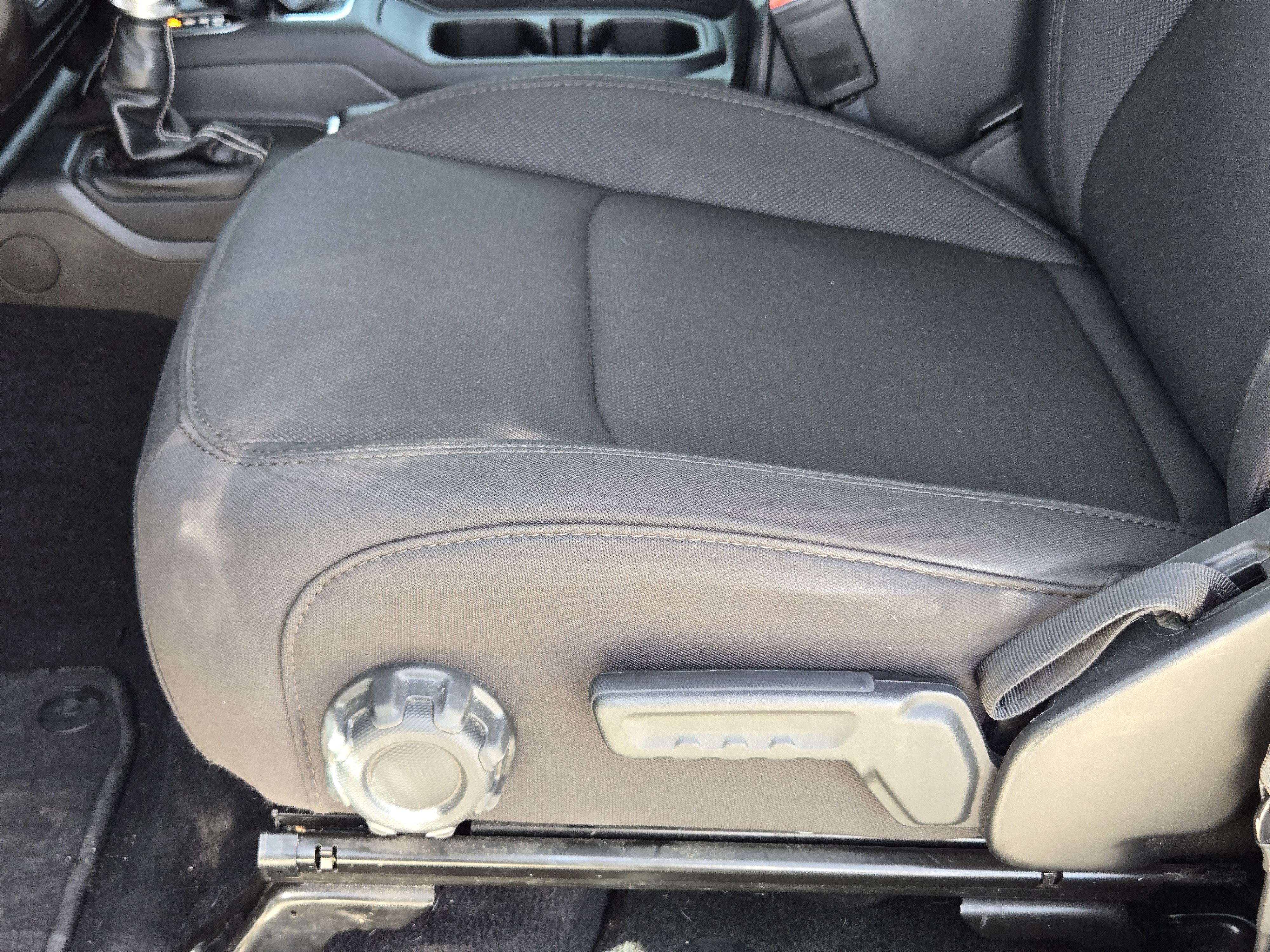 Used 2023 Sarge Green Clearcoat Jeep Sahara image 22