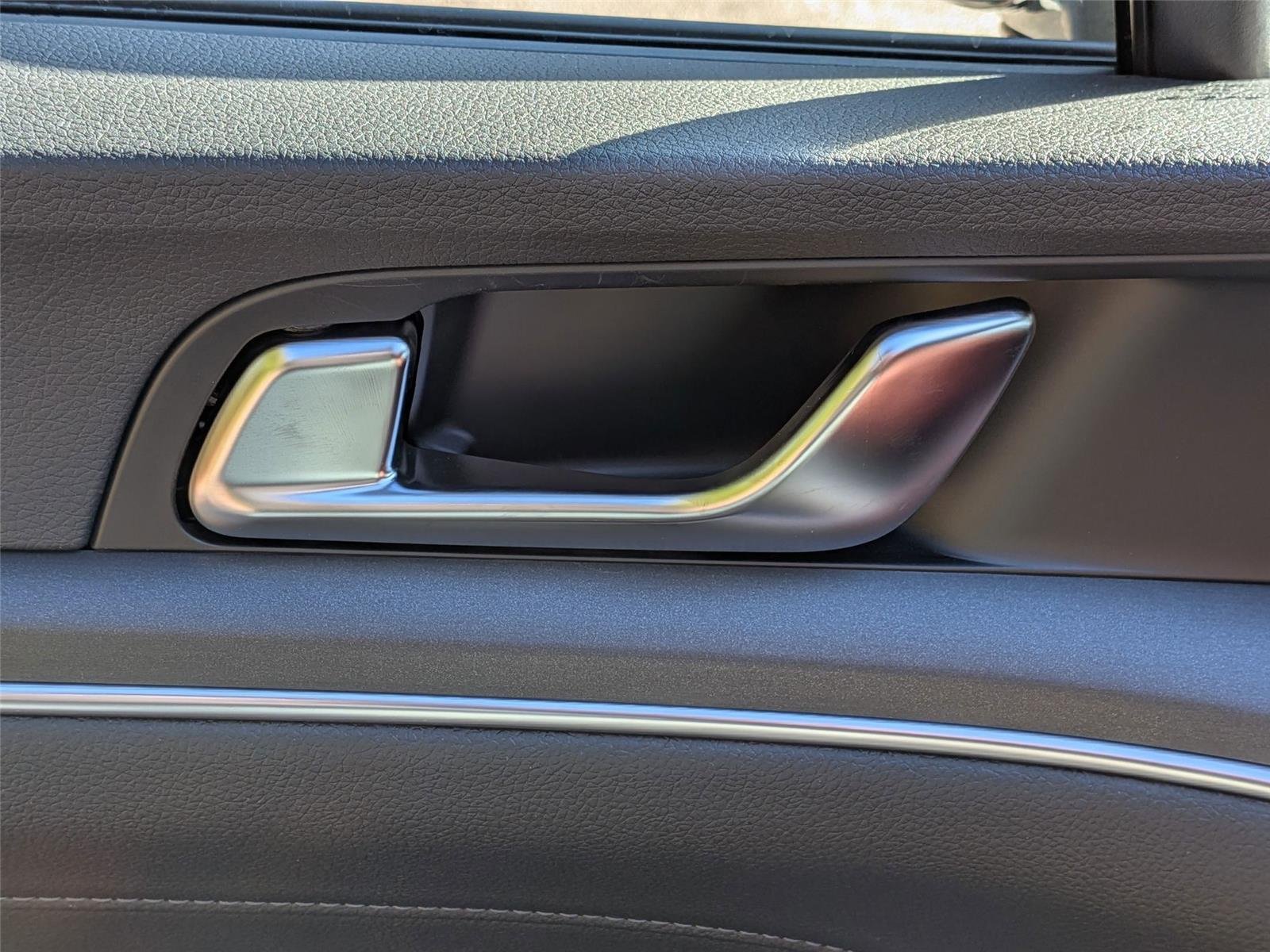 New 2026 Snow White Pearl Kia GT-Line image 12