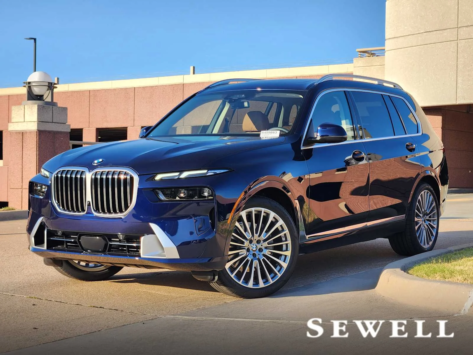 2027 BMW X7