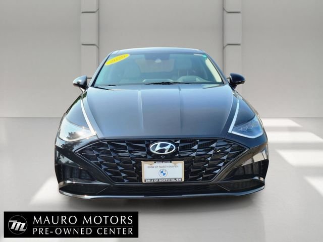 Used 2020 Black Hyundai Limited image 9