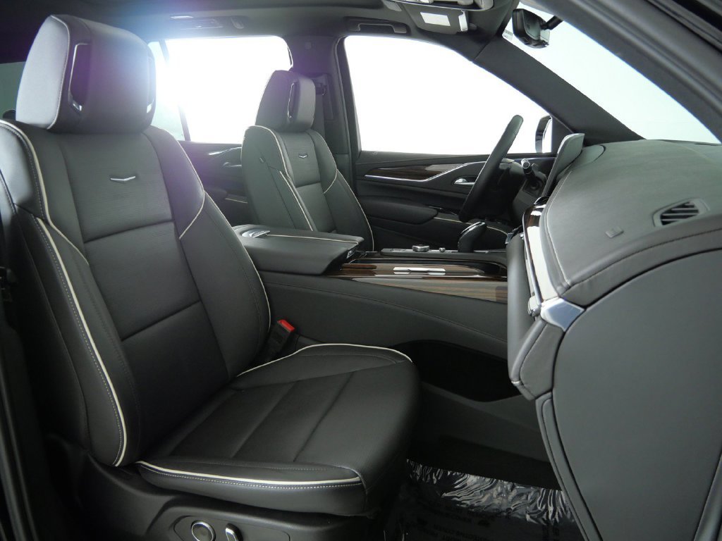 Used 2023 Black Cadillac Premium Luxury image 22
