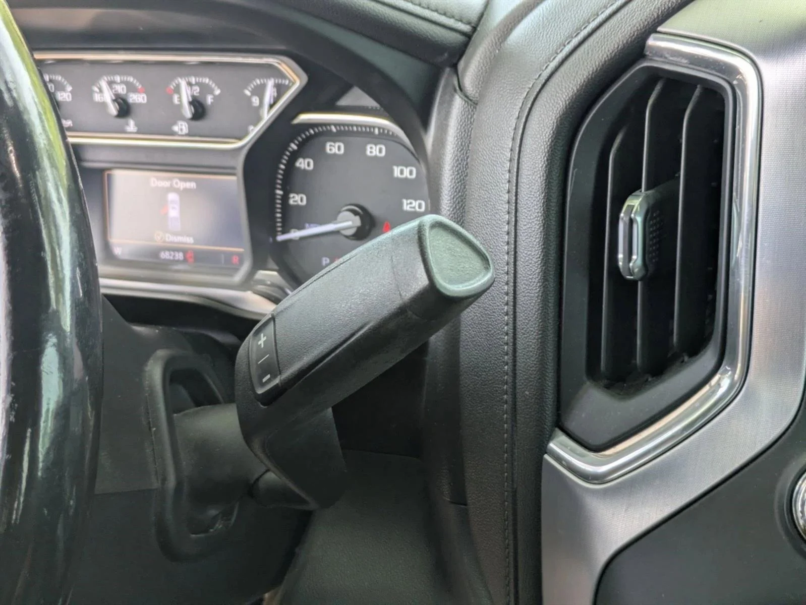 Used 2019 White Frost Tricoat GMC SLT image 13