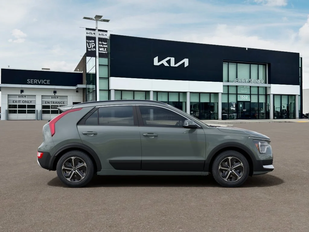 New 2026 Green Kia EX image 7