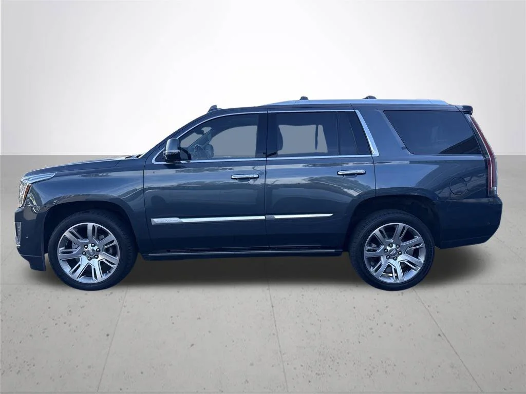 Used 2019 Gray Cadillac Premium Luxury image 11