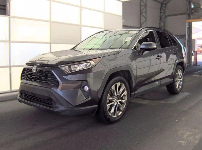 2019 Toyota RAV4 XLE Premium FWD photo