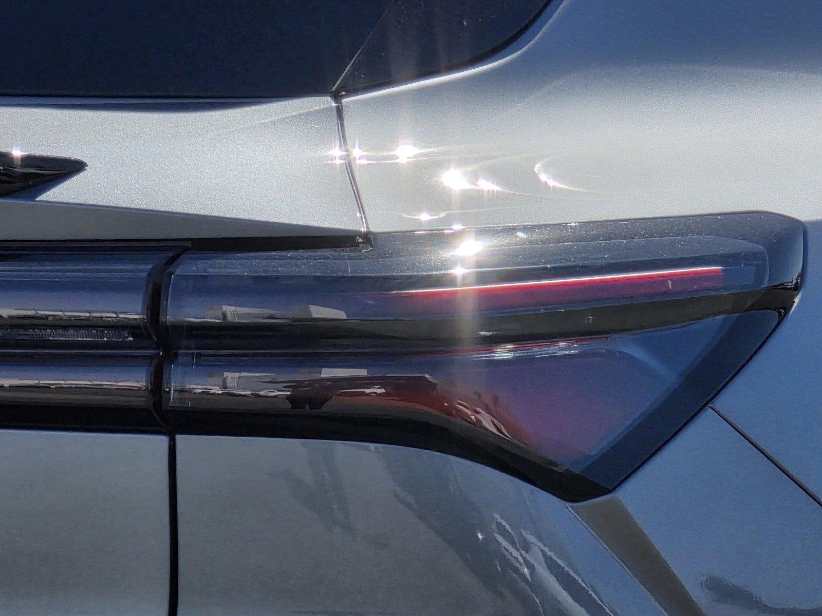 2026 Chevrolet Equinox EV 2LT - Photo 12
