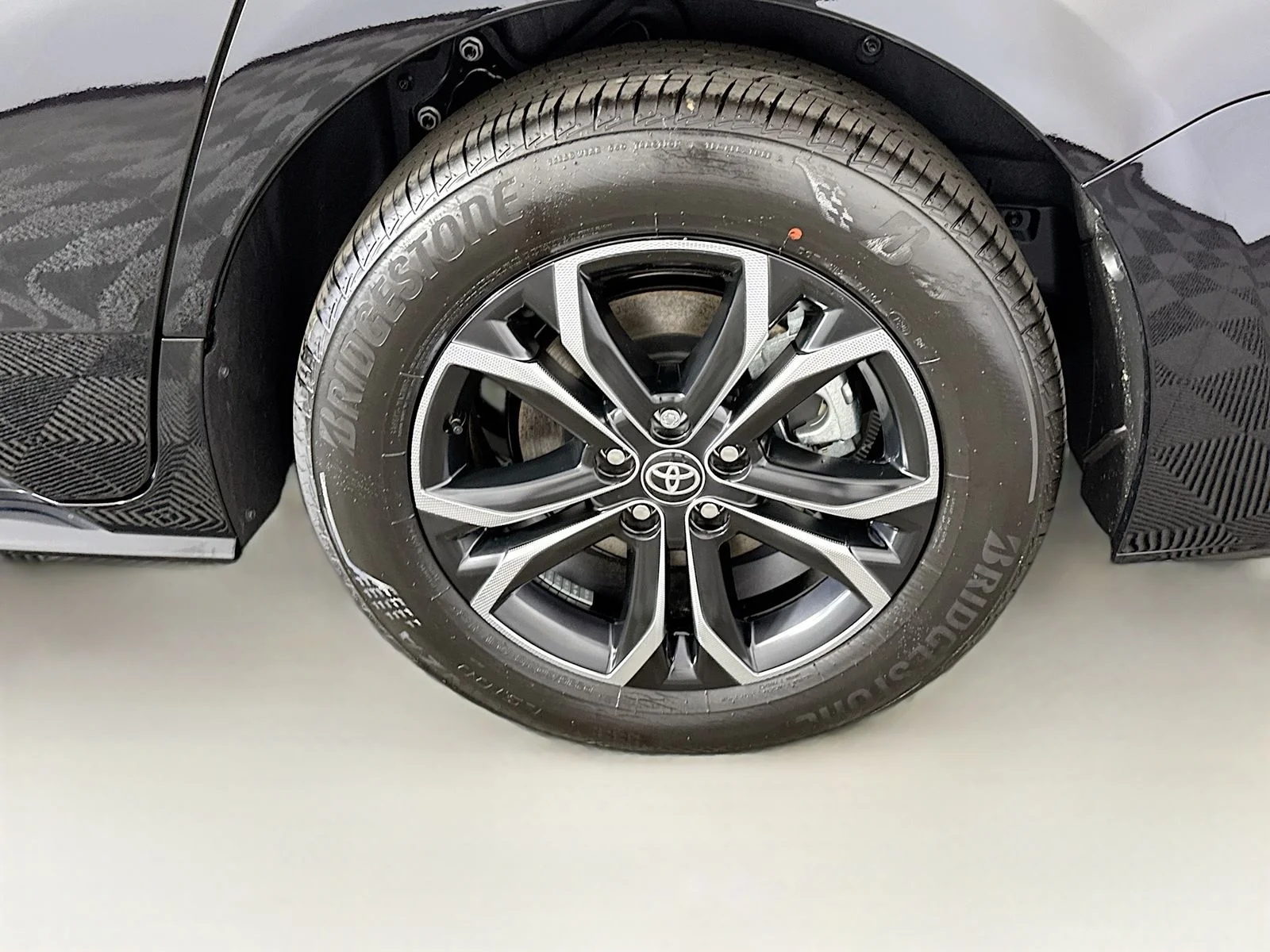 New 2026 Midnight Black Metallic Toyota  Platinum image 14