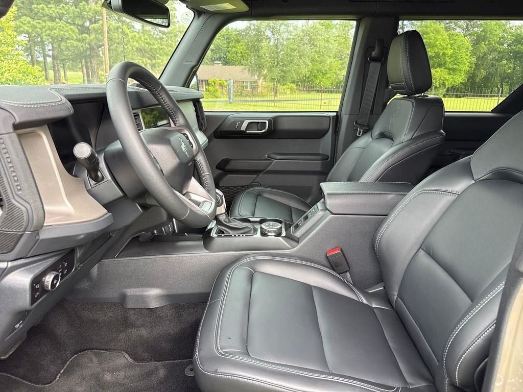 2025 Ford Bronco 4-Door Outer Banks - Photo 13