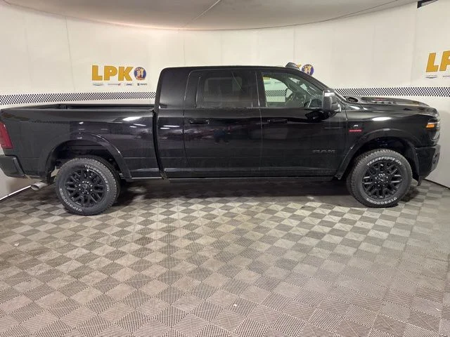 New 2026 Diamond Black Crystal Pearl-Coat Exterior Paint RAM Limited image 2