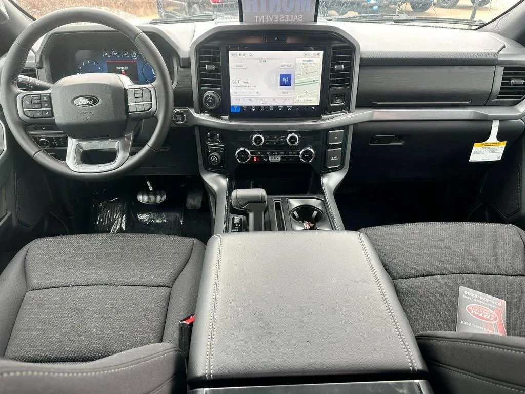 New 2026 Iconic Silver Metallic Ford XLT image 5