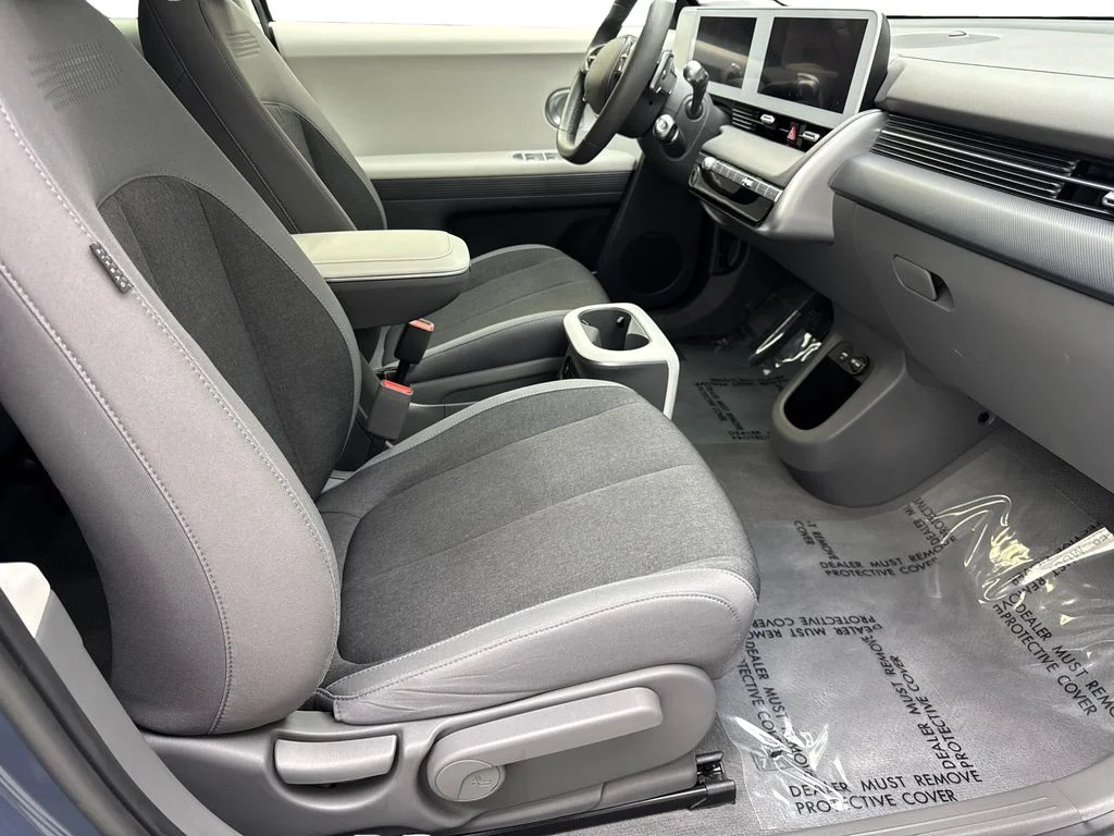 Used 2024 Green Hyundai SEL image 44