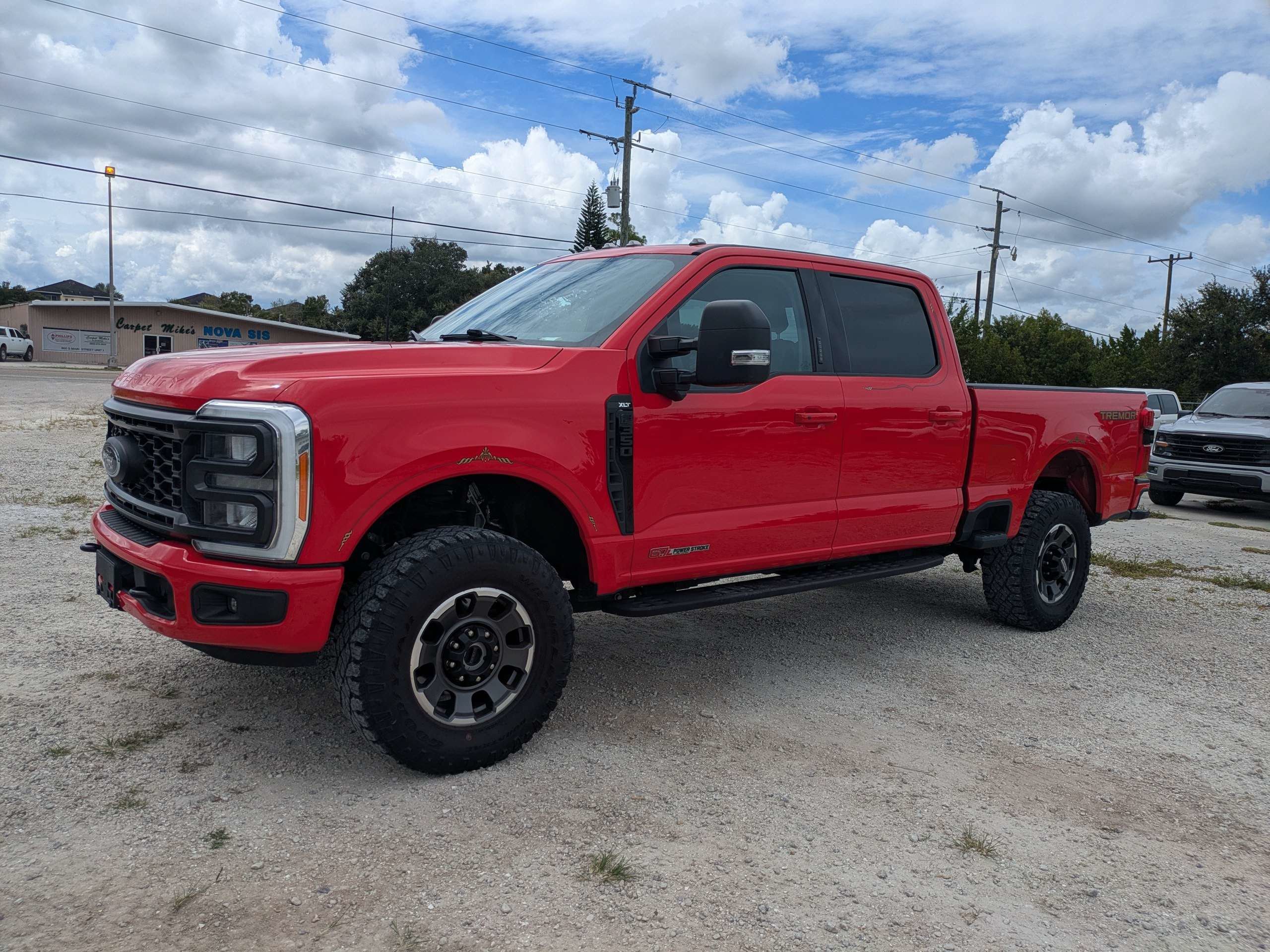Used 2023  Ford XLT image 8