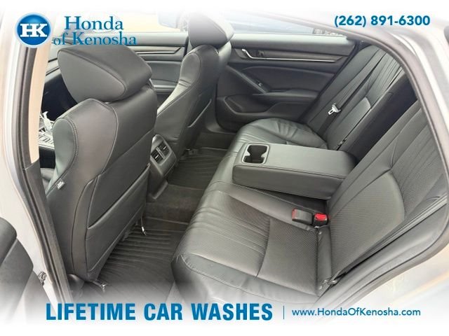 Used 2018  Honda EX-L image 6