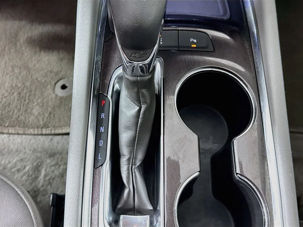 Used 2025 Gray Chevrolet LT image 20