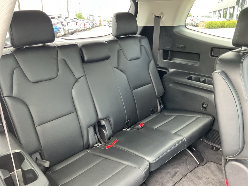 Certified Used 2024 Ebony Black Kia S image 16