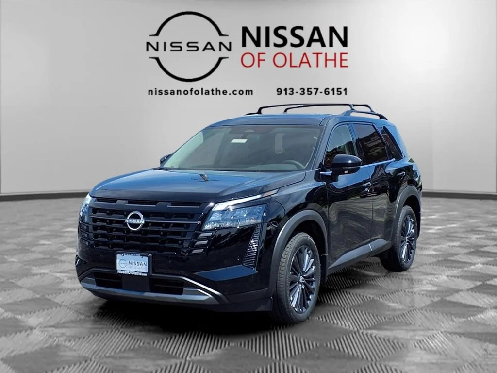 2026 Nissan Pathfinder SL 4WD's photo