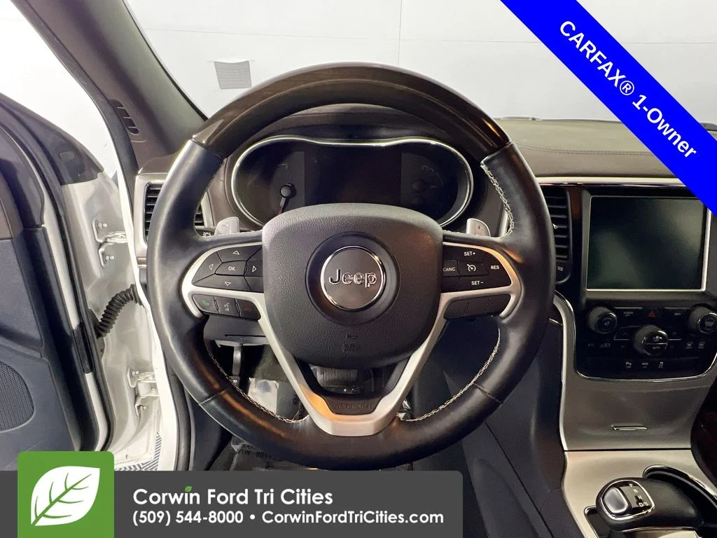 Used 2015 Bright White Clearcoat Jeep Overland image 8